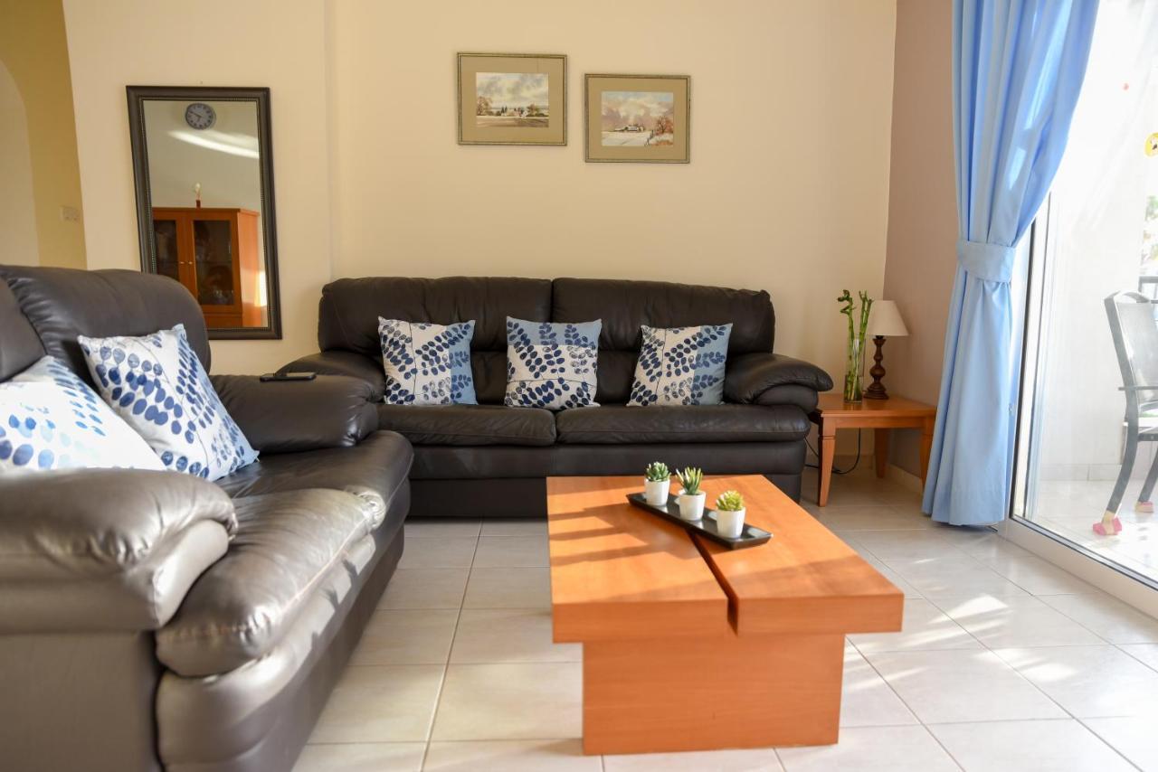 Melania Gardens Apartment 2 Paphos Exterior foto